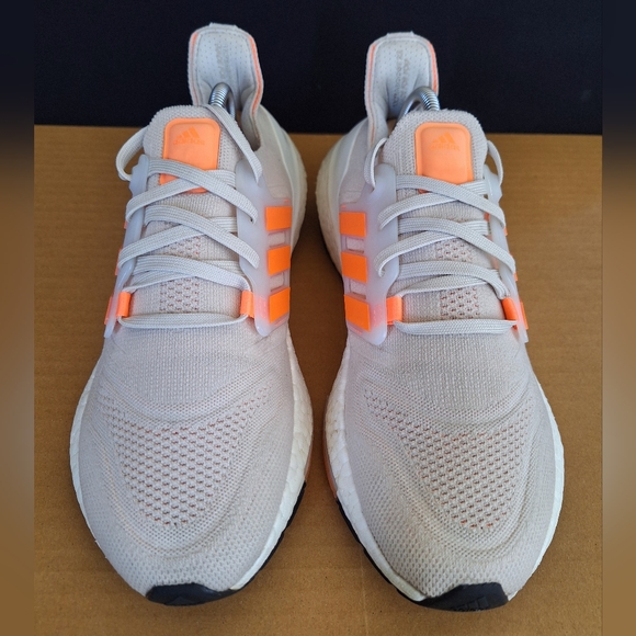 Adidas Ultraboost 22 Size 8.5 Aluminum Beam Orange GX6666**No Insole** - Picture 3 of 13